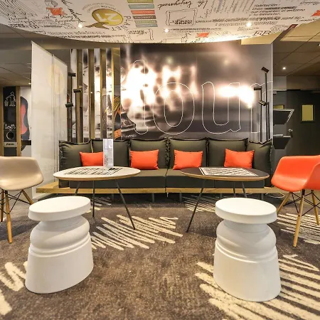 Hotel Ibis Chateau De