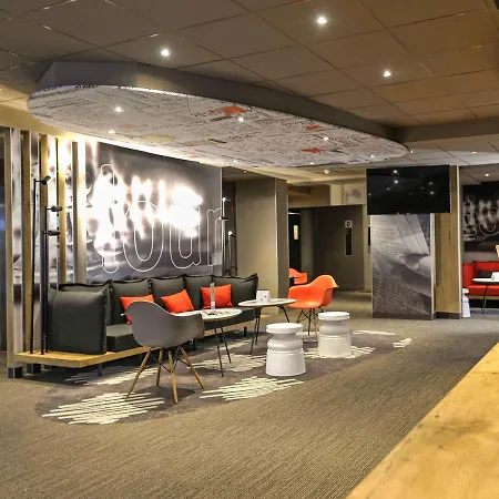 Hotel Ibis Chateau De