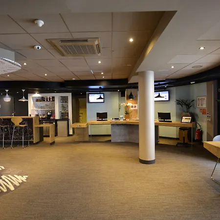 Ibis Chateau De מלון פונטנבלו