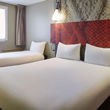 Ibis Chateau De פונטנבלו