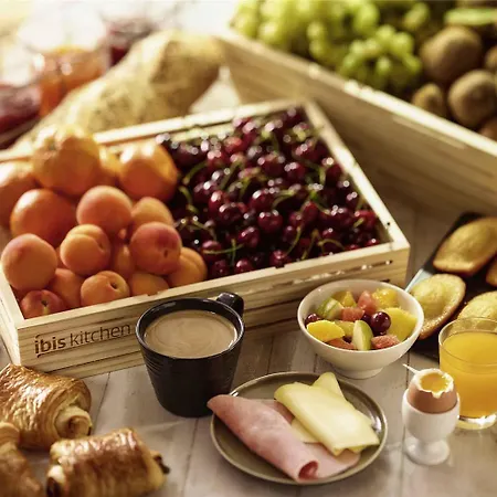 מלון Ibis Chateau De פונטנבלו