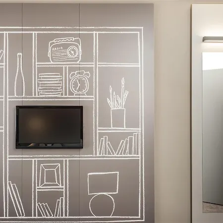 Ibis Chateau De מלון