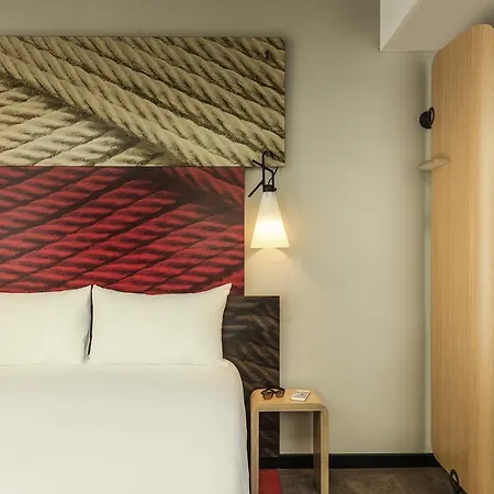 Ibis Chateau De פונטנבלו