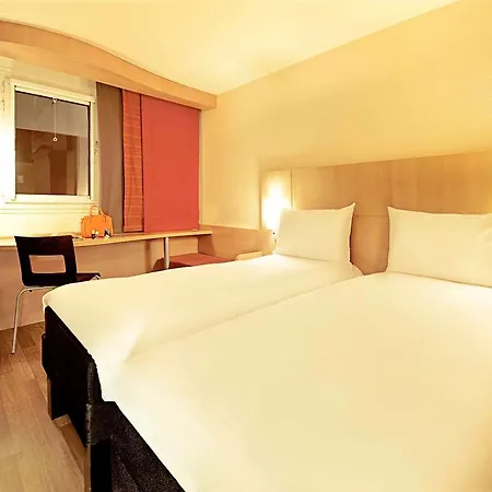 Ibis Chateau De 3* Fontainebleau