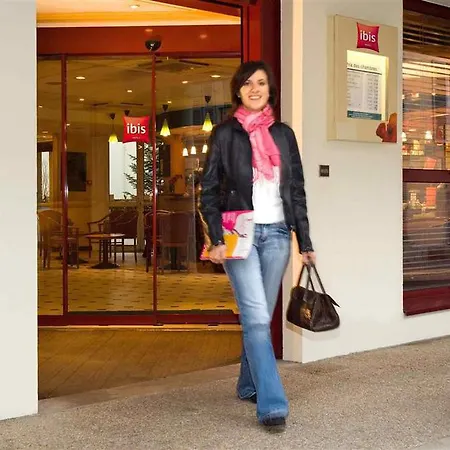 Hotel Ibis Chateau De