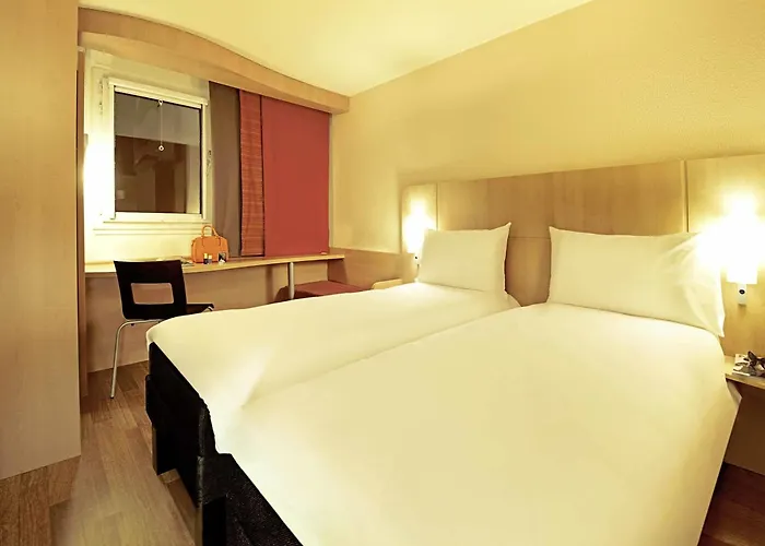 Hotel Ibis Chateau De Fontainebleau