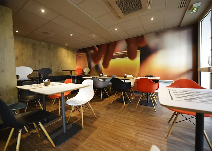 Ibis Chateau De 3* Fontainebleau